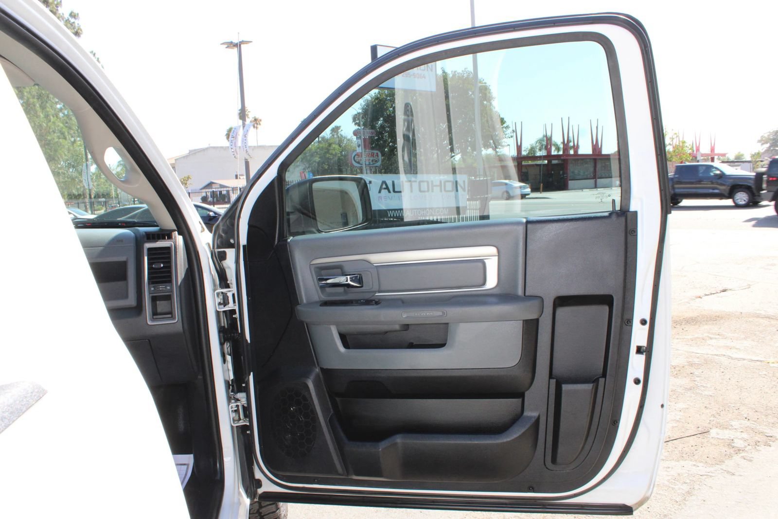 Used 2017 RAM 1500 Tradesman w/ Power & Remote Entry Group RWD image 6