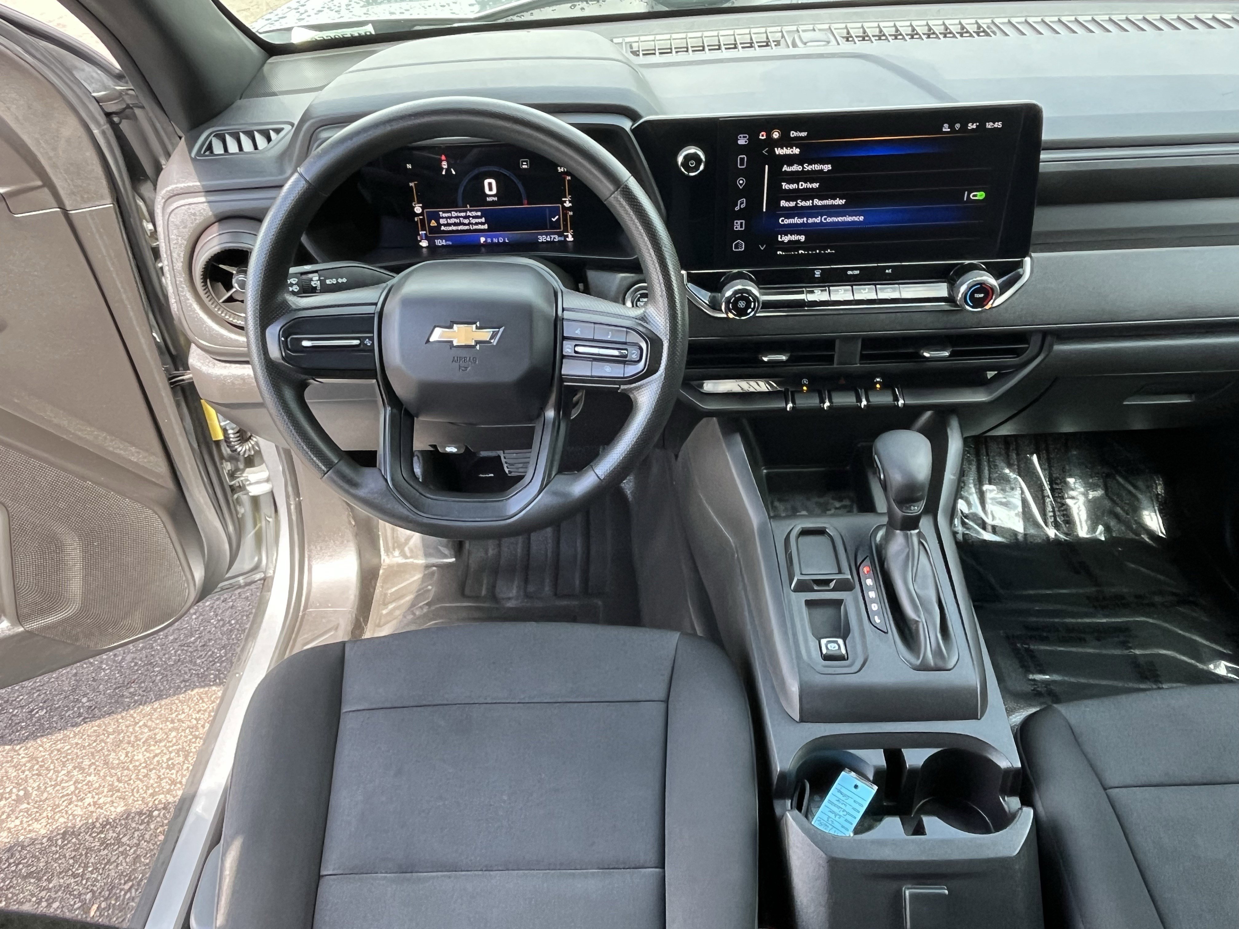 Used 2023 Chevrolet Colorado W/T image 8