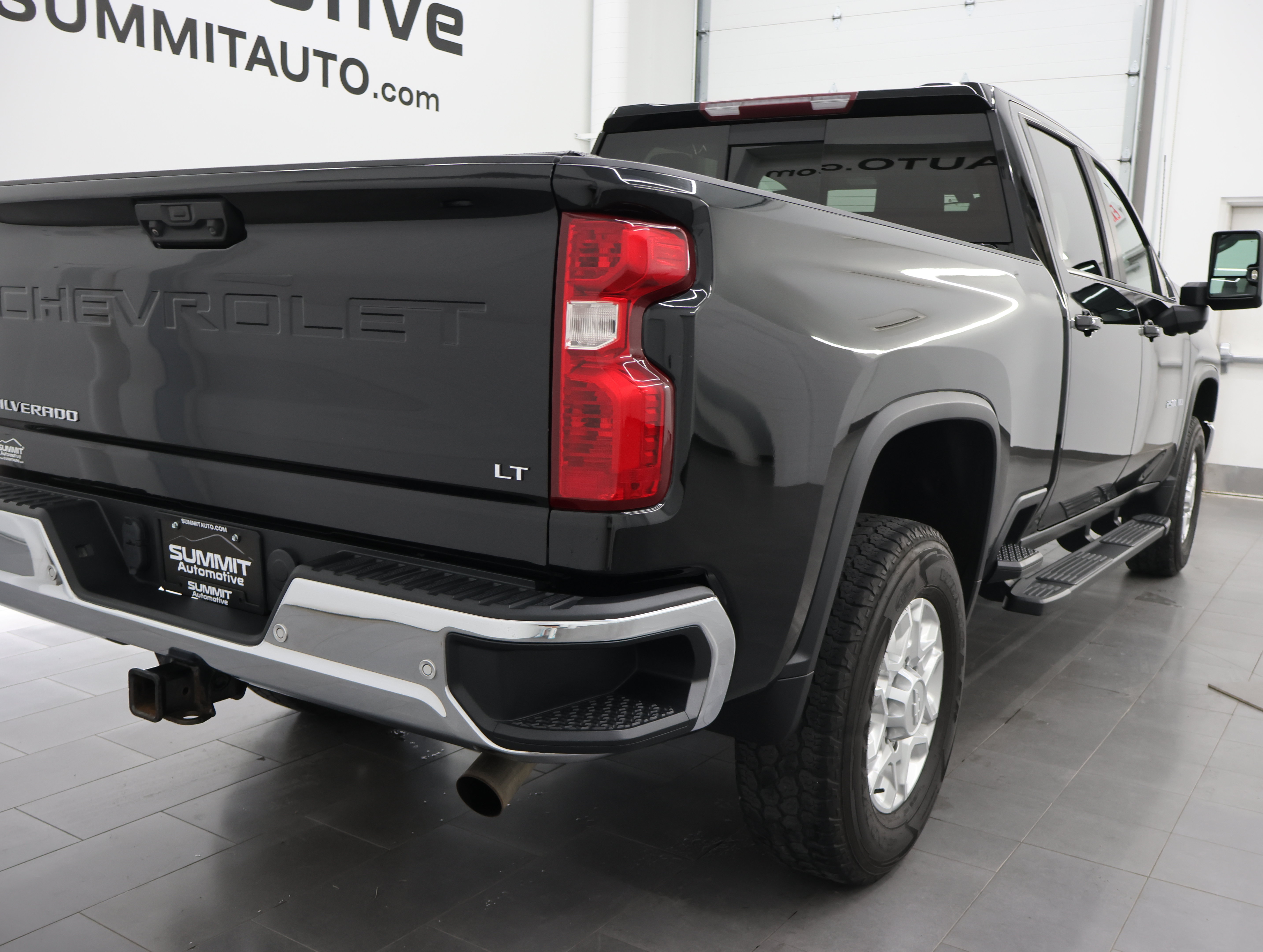 Used 2020 Chevrolet Silverado 2500 LT w/ All Star Edition AWD/4WD image 4