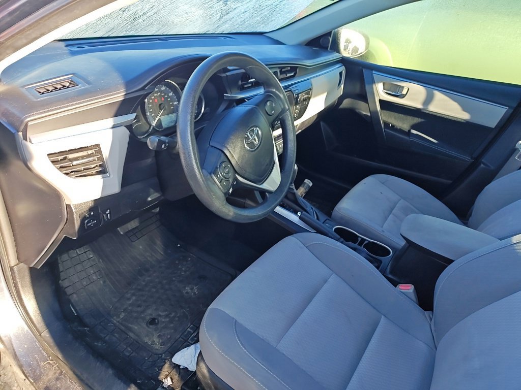 Used 2014 Toyota Corolla LE FWD image 8