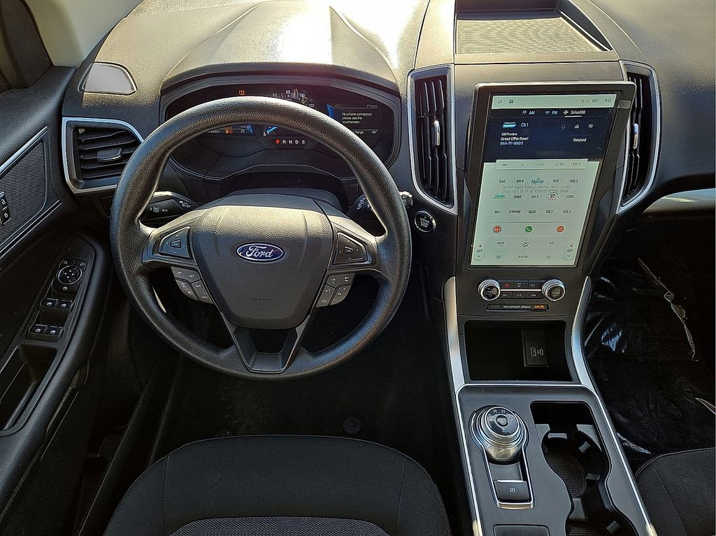 Used 2024 Ford Edge SE image 18