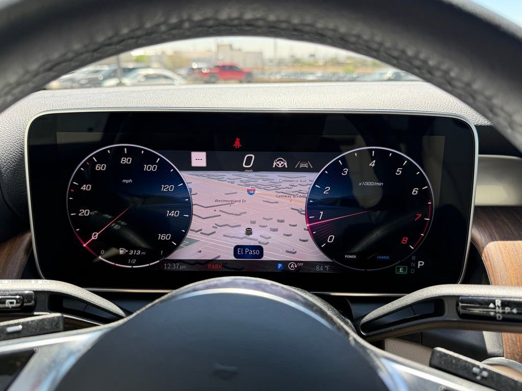 Used 2025 Mercedes-Benz GLC 300 image 23