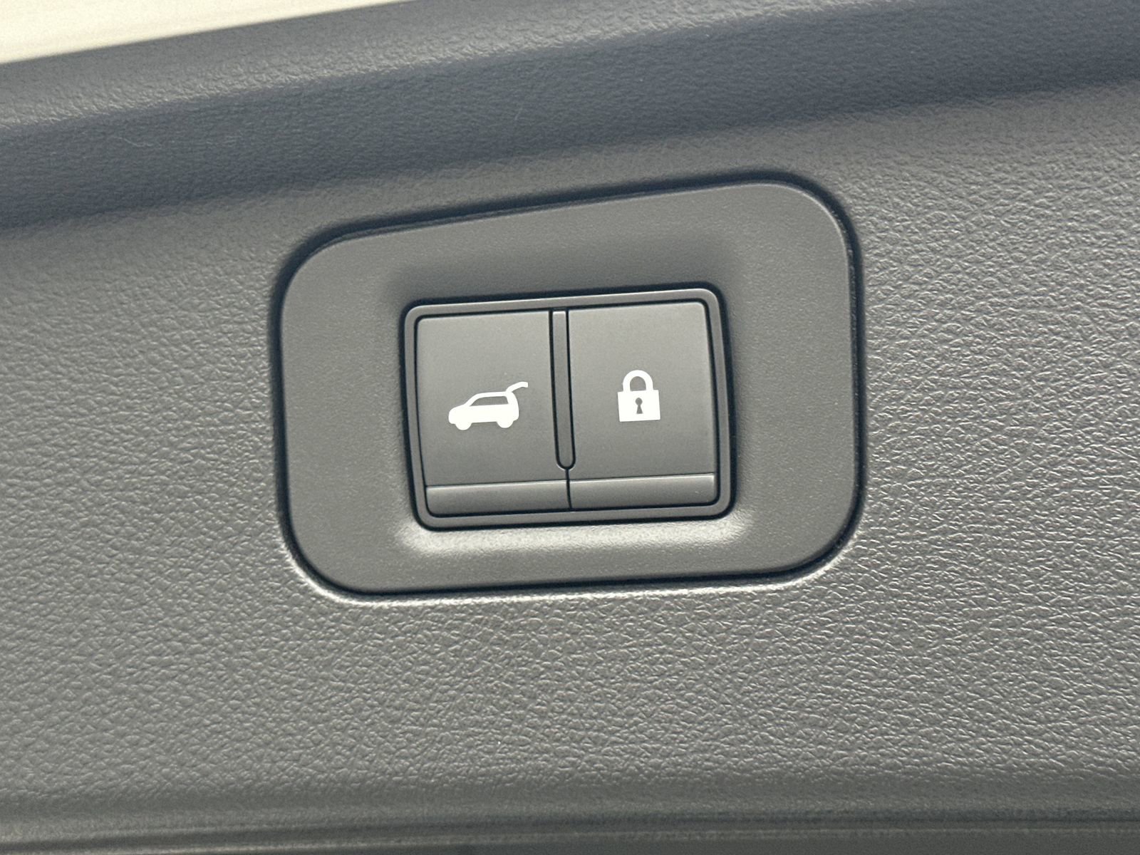 New 2026 Nissan Armada PRO-4X image 33