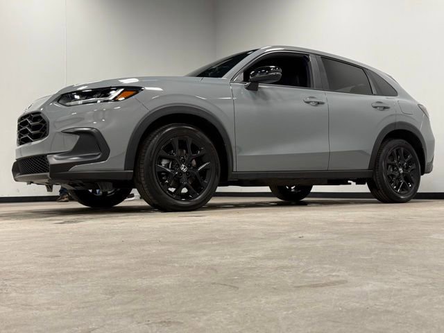 Used 2025 Honda HR-V Sport image 5