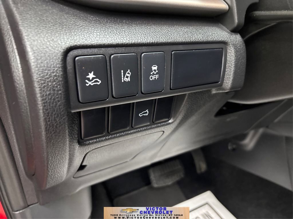 Used 2024 Mitsubishi Eclipse Cross SE image 38