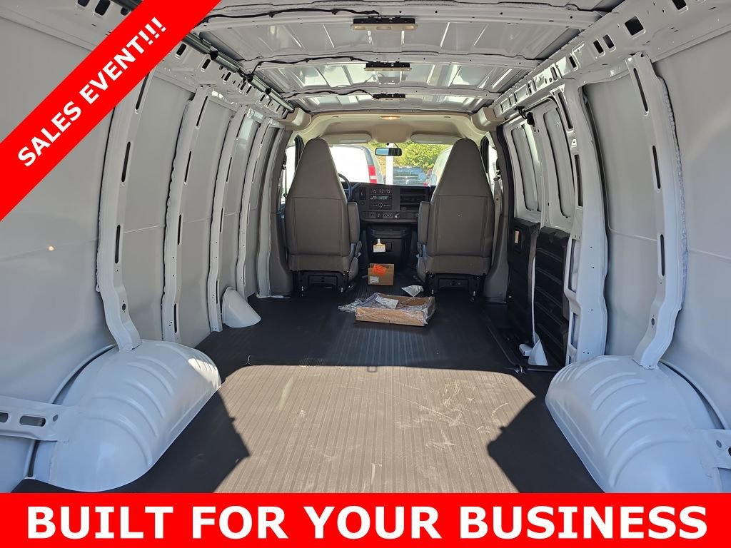 New 2025 Chevrolet Express 2500 w/ Communications Package image 4