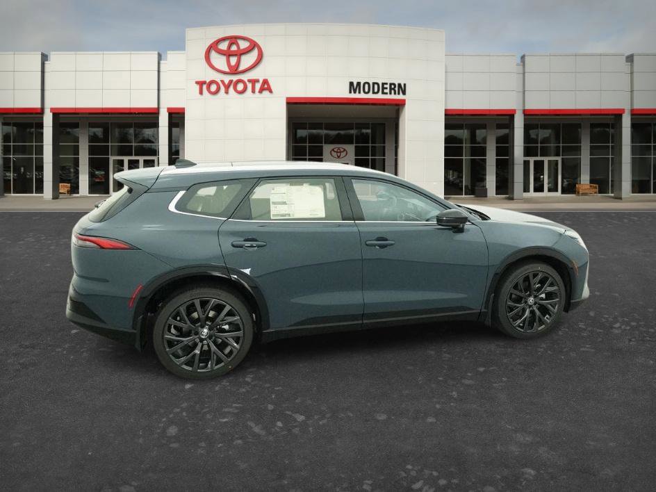 New 2026 Toyota Crown Signia AWD/4WD image 3