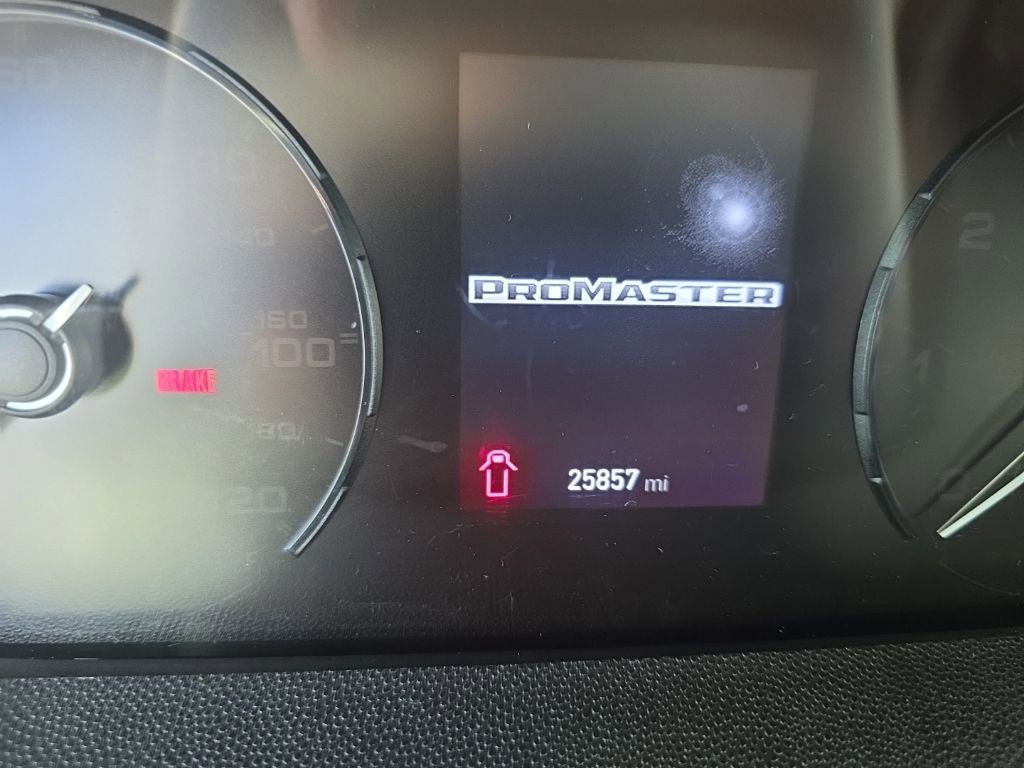 Used 2023 RAM ProMaster 2500 image 8