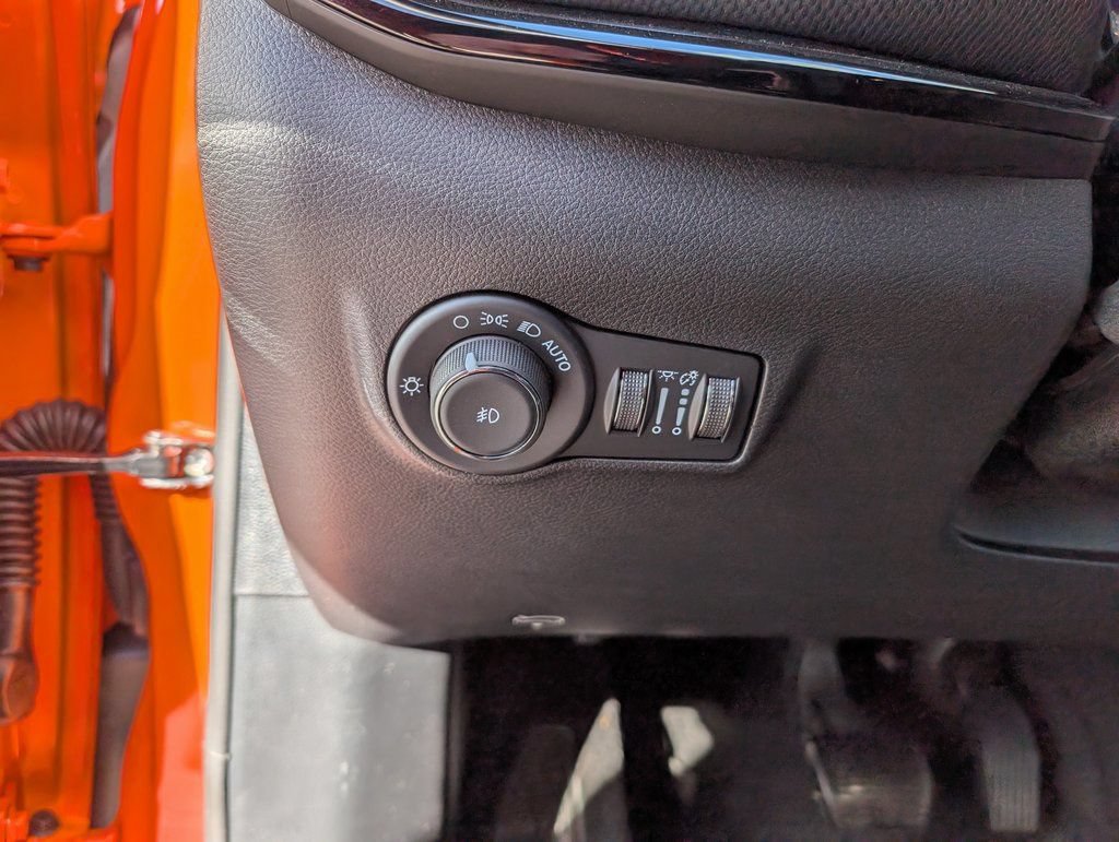 New 2026 Jeep Compass Limited AWD/4WD image 15