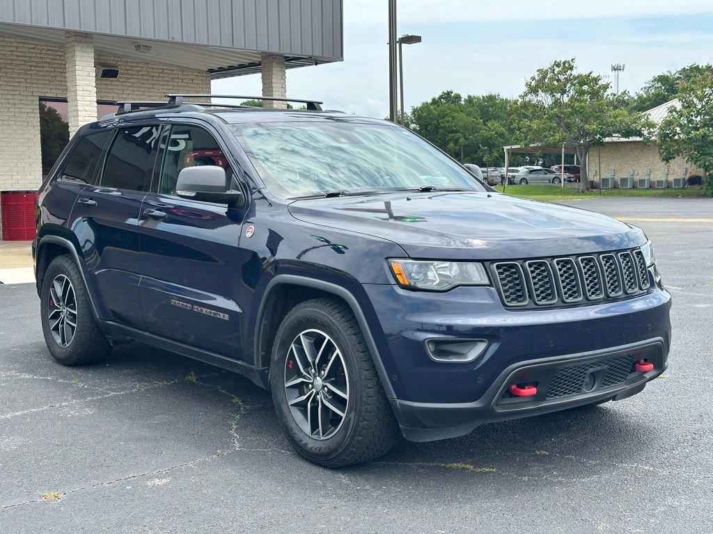 Used 2018 Jeep Grand Cherokee Trailhawk AWD/4WD image 1