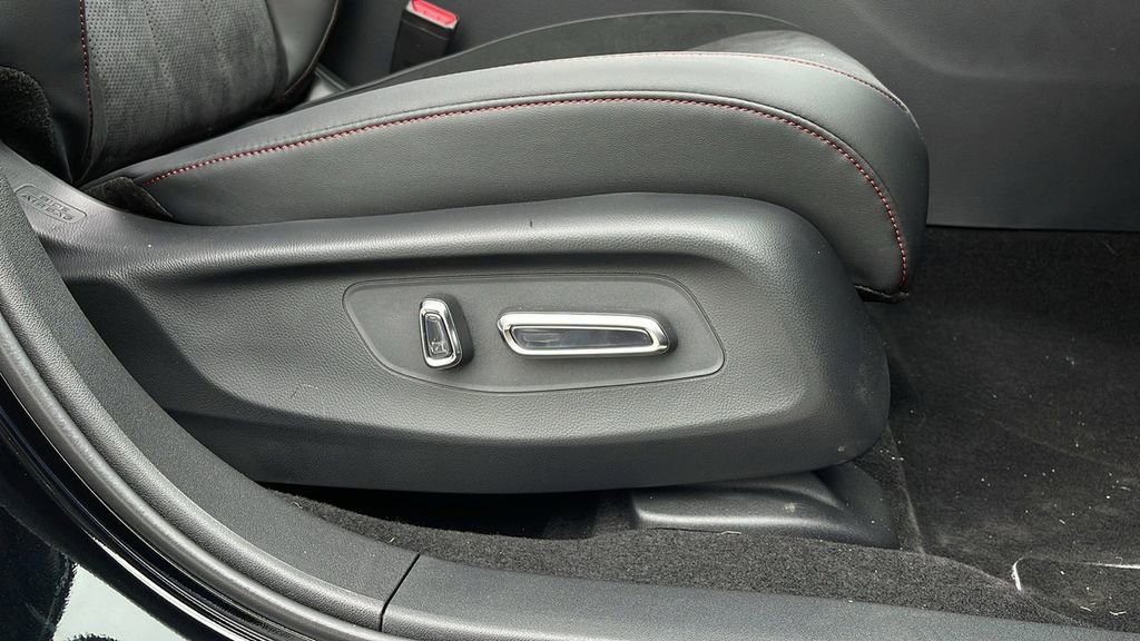 Used 2025 Acura ADX A-Spec image 28