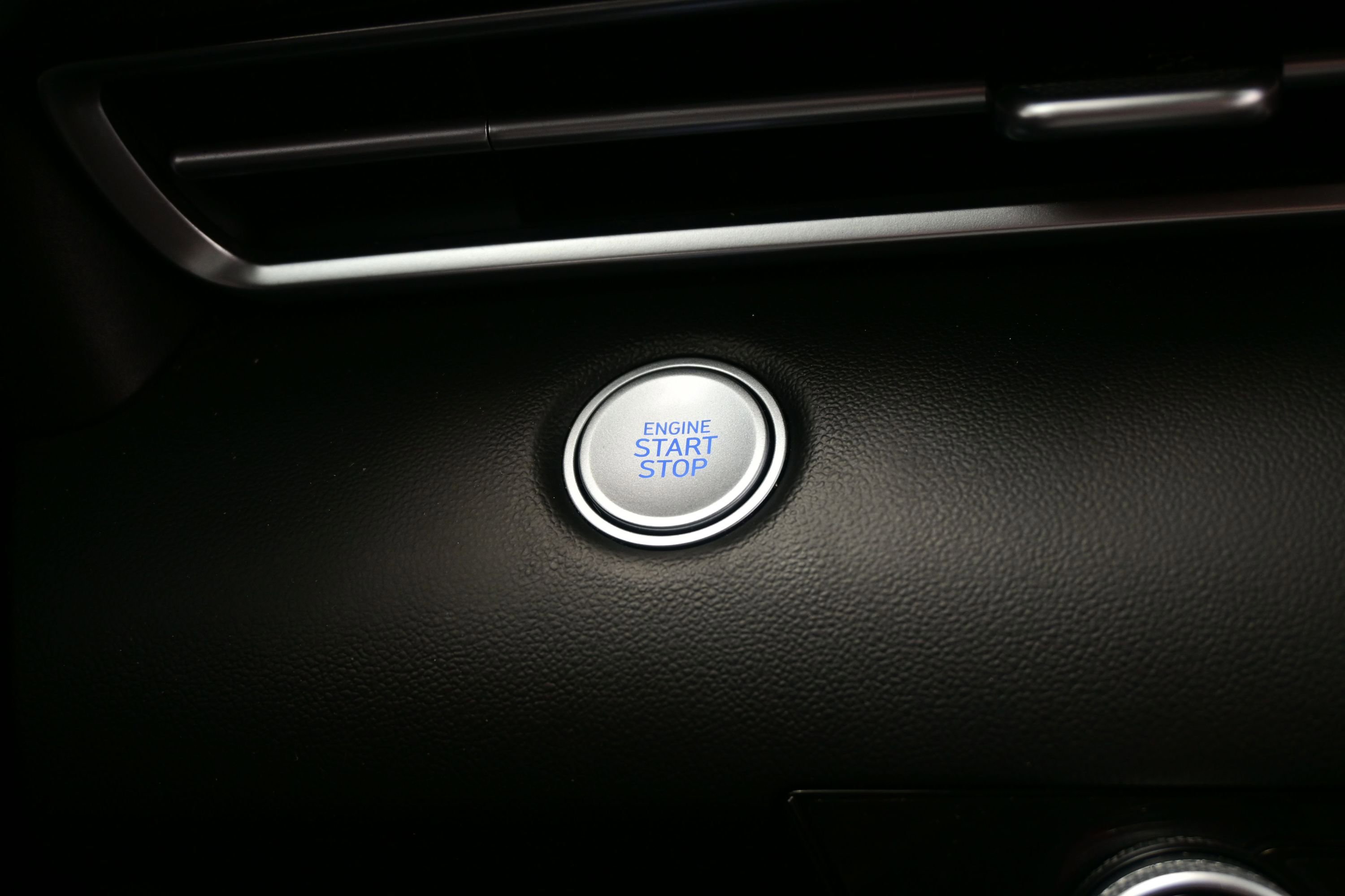 Used 2023 Hyundai Elantra SEL image 21