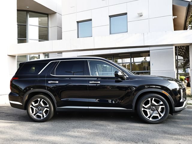 Used 2024 Hyundai Palisade Limited AWD/4WD image 4