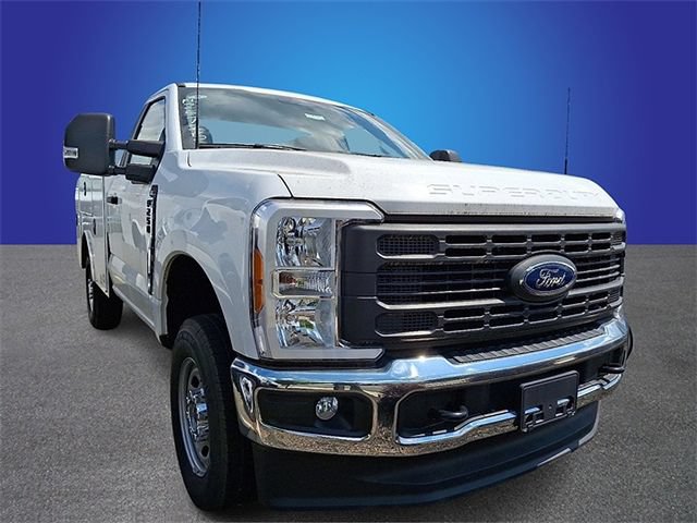 New 2023 Ford F250 XL w/ Snow Plow/Camper Package AWD/4WD image 3