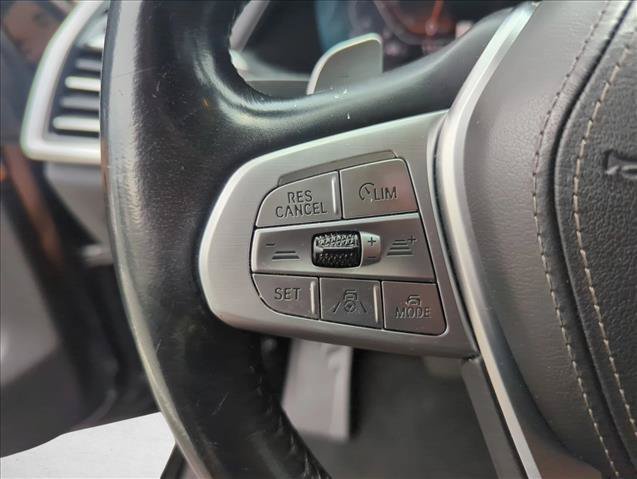Used 2019 BMW X7 xDrive50i w/ Premium Package AWD/4WD image 13