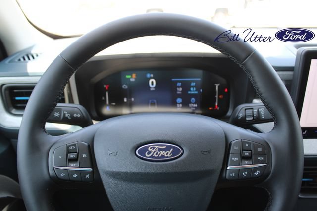 New 2026 Ford Maverick XLT w/ XLT Luxury Package FWD image 16