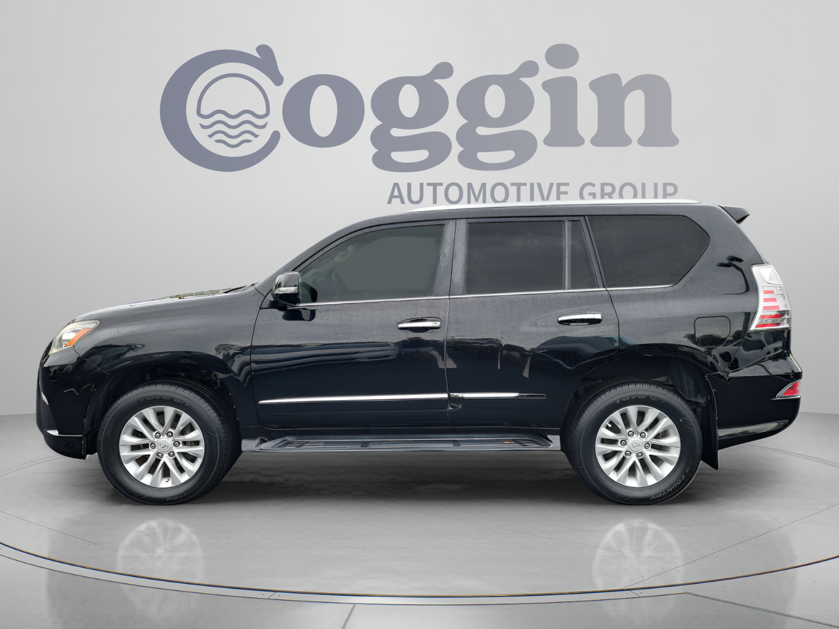 Used 2017 Lexus GX 460 Premium w/ Premium Package AWD/4WD image 2
