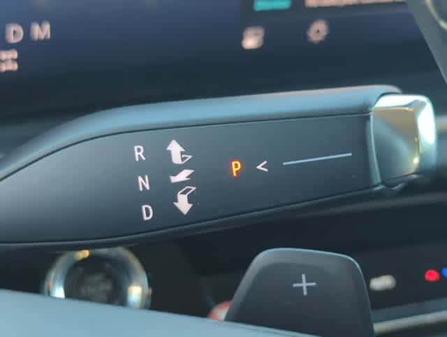 Used 2024 Buick Envision Preferred AWD/4WD image 24