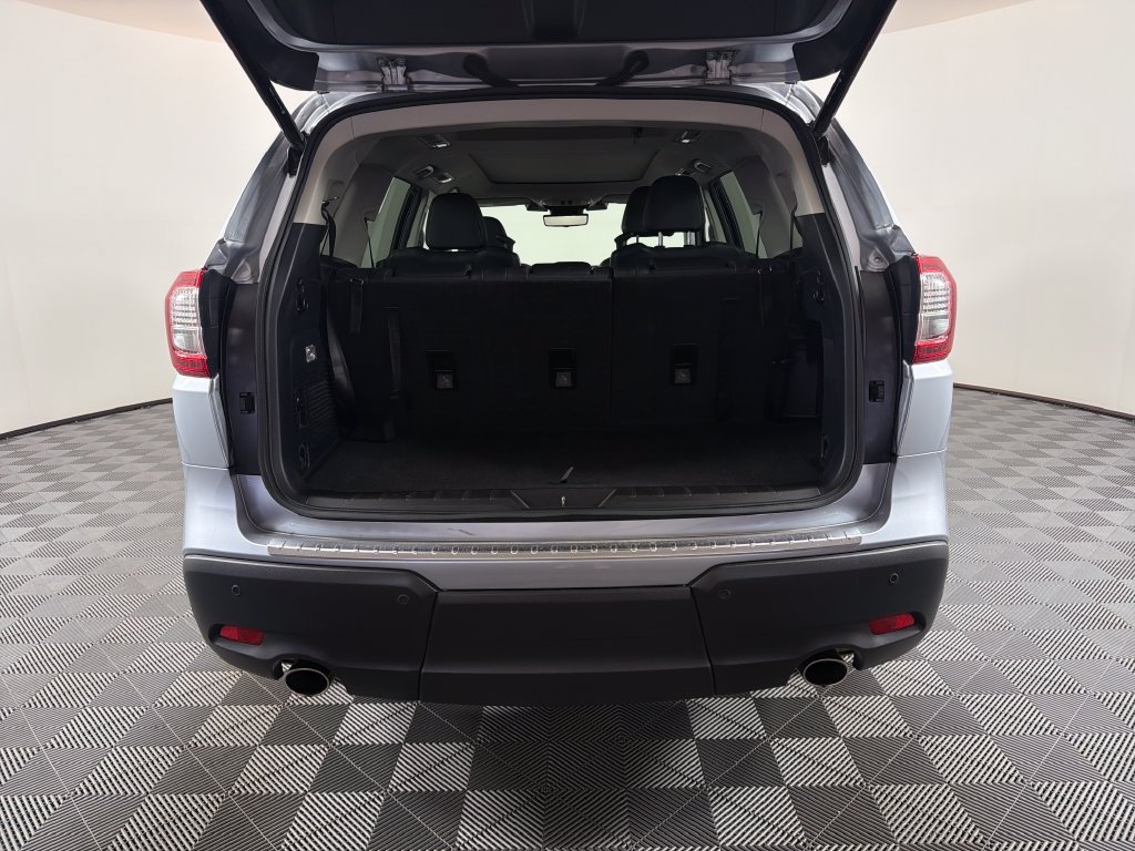 Used 2024 Subaru Ascent Touring AWD/4WD image 27