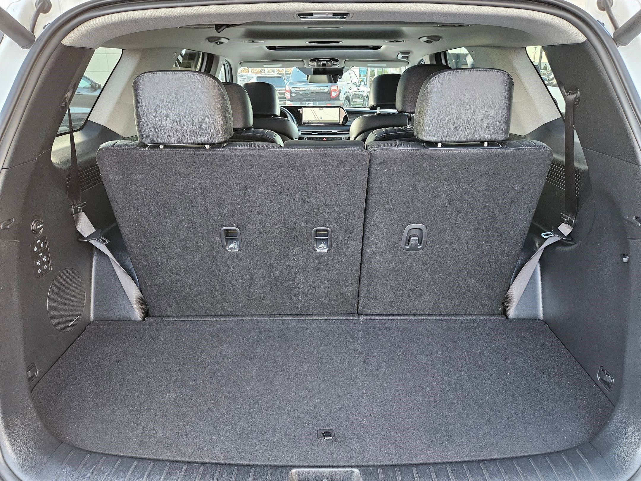 Used 2025 Hyundai Palisade Limited image 33