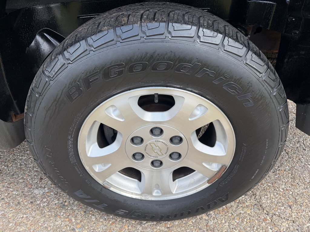 Used 2002 Chevrolet Avalanche 2WD image 17
