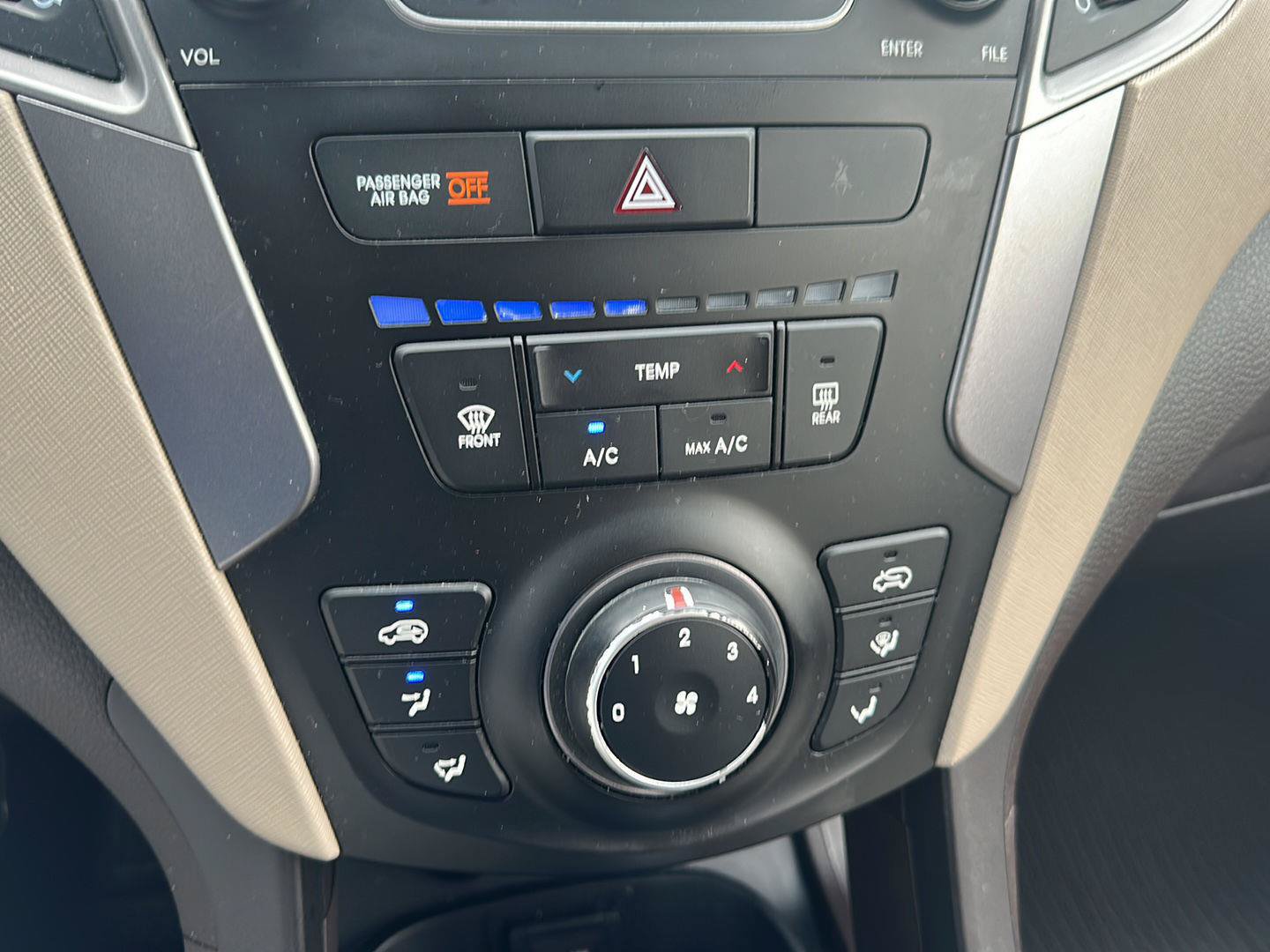 Used 2016 Hyundai Santa Fe Sport w/ Option Group 02 FWD image 21