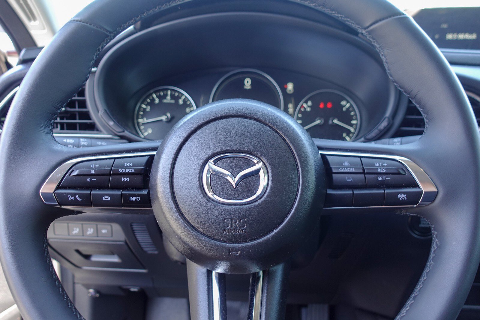 Used 2025 MAZDA CX-30 AWD 2.5 S w/ Preferred Package image 13