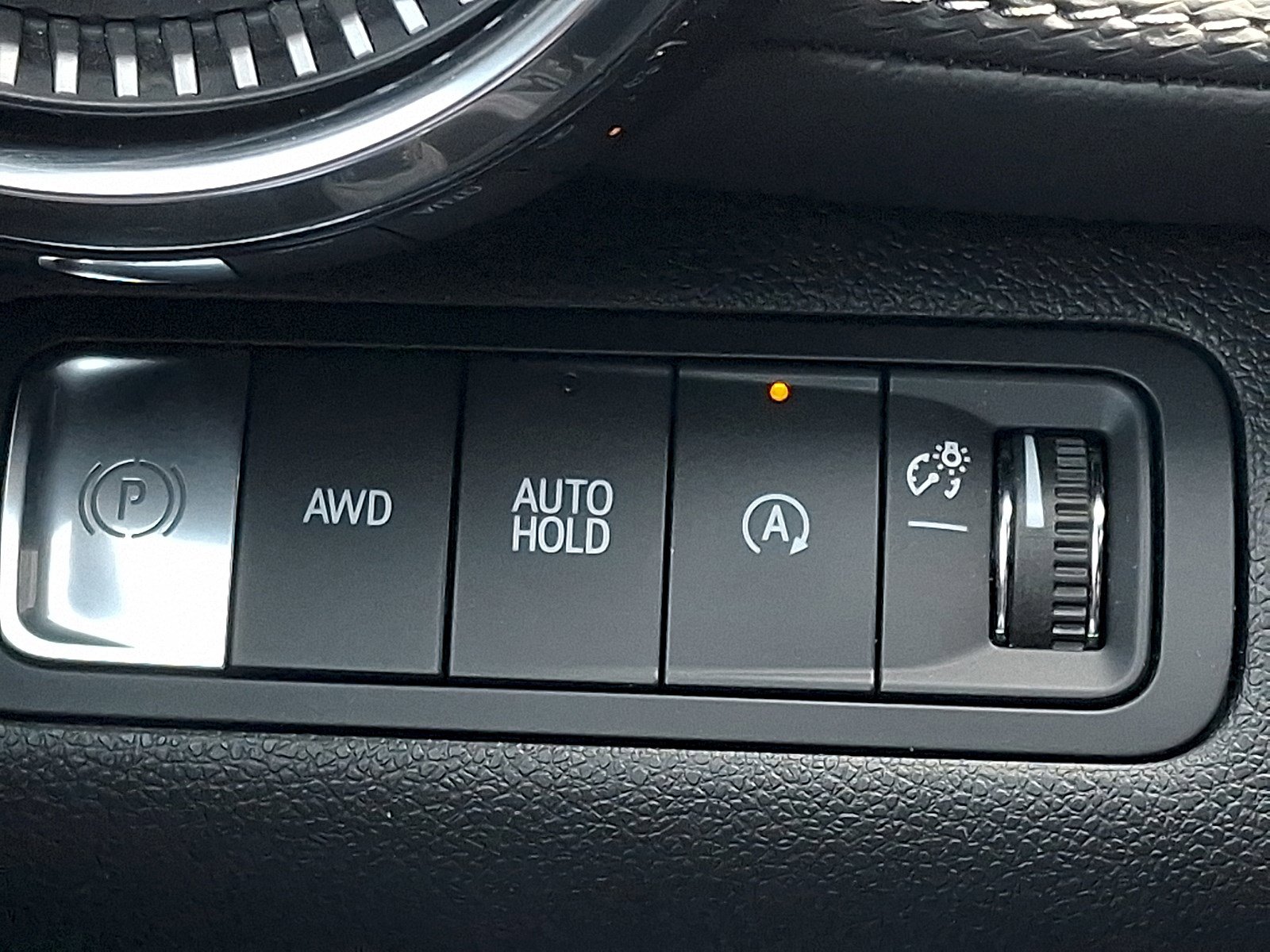 Used 2025 Chevrolet Equinox LT AWD/4WD image 24