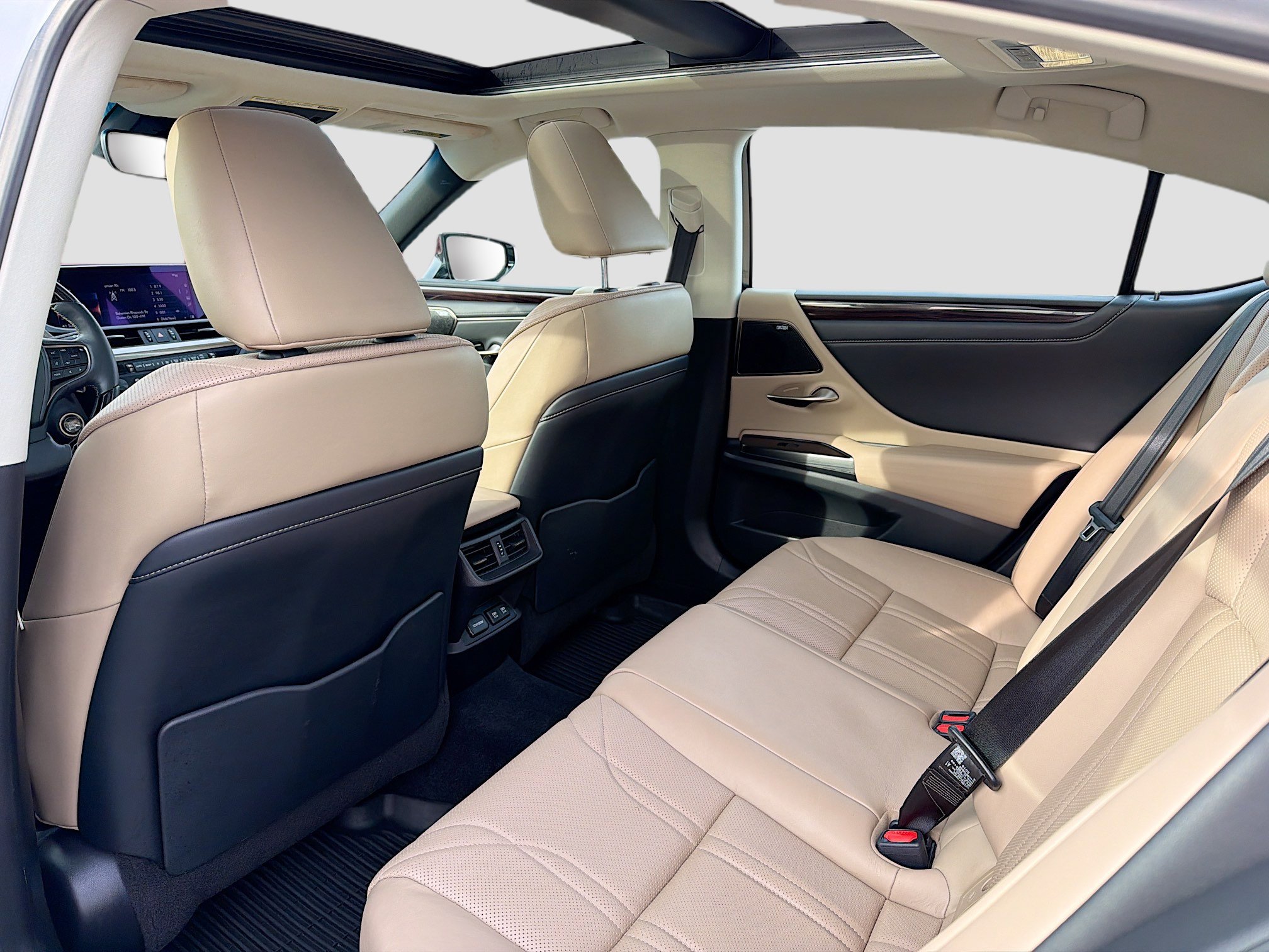 Used 2019 Lexus ES 350 image 6
