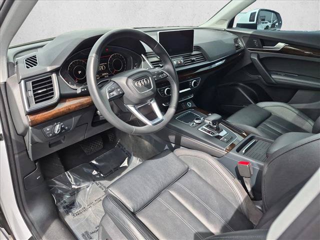 Used 2019 Audi Q5 2.0T Premium Plus w/ Premium Plus Package AWD/4WD image 10