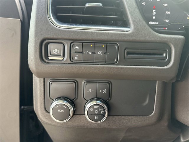 Used 2023 GMC Yukon SLT image 30