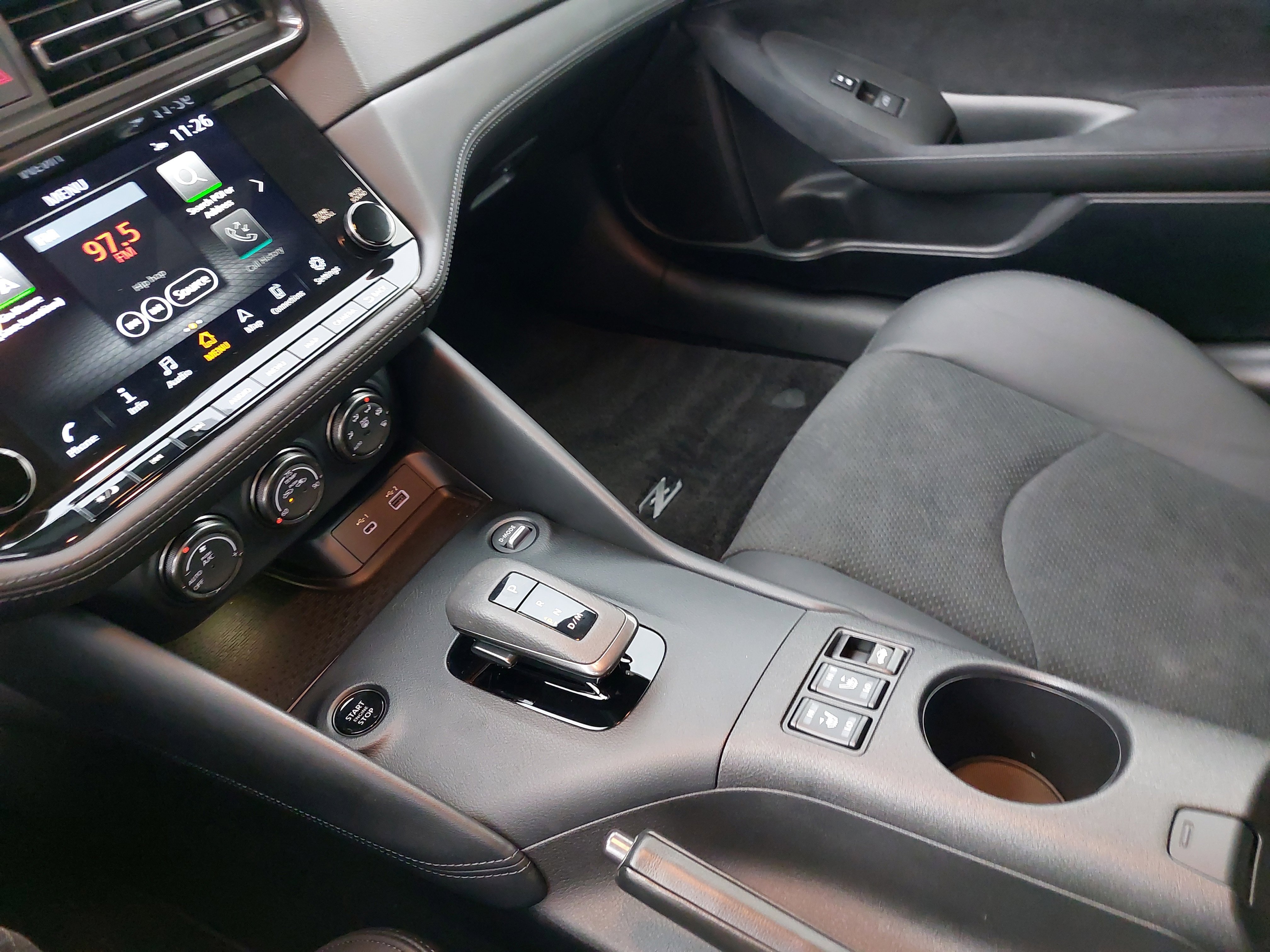 Used 2024 Nissan Z Performance w/ Floor Mat Package image 21