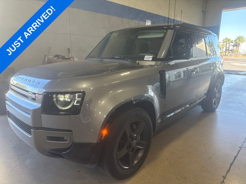 Used 2024 Land Rover Defender 110 X-Dynamic SE AWD/4WD image 1