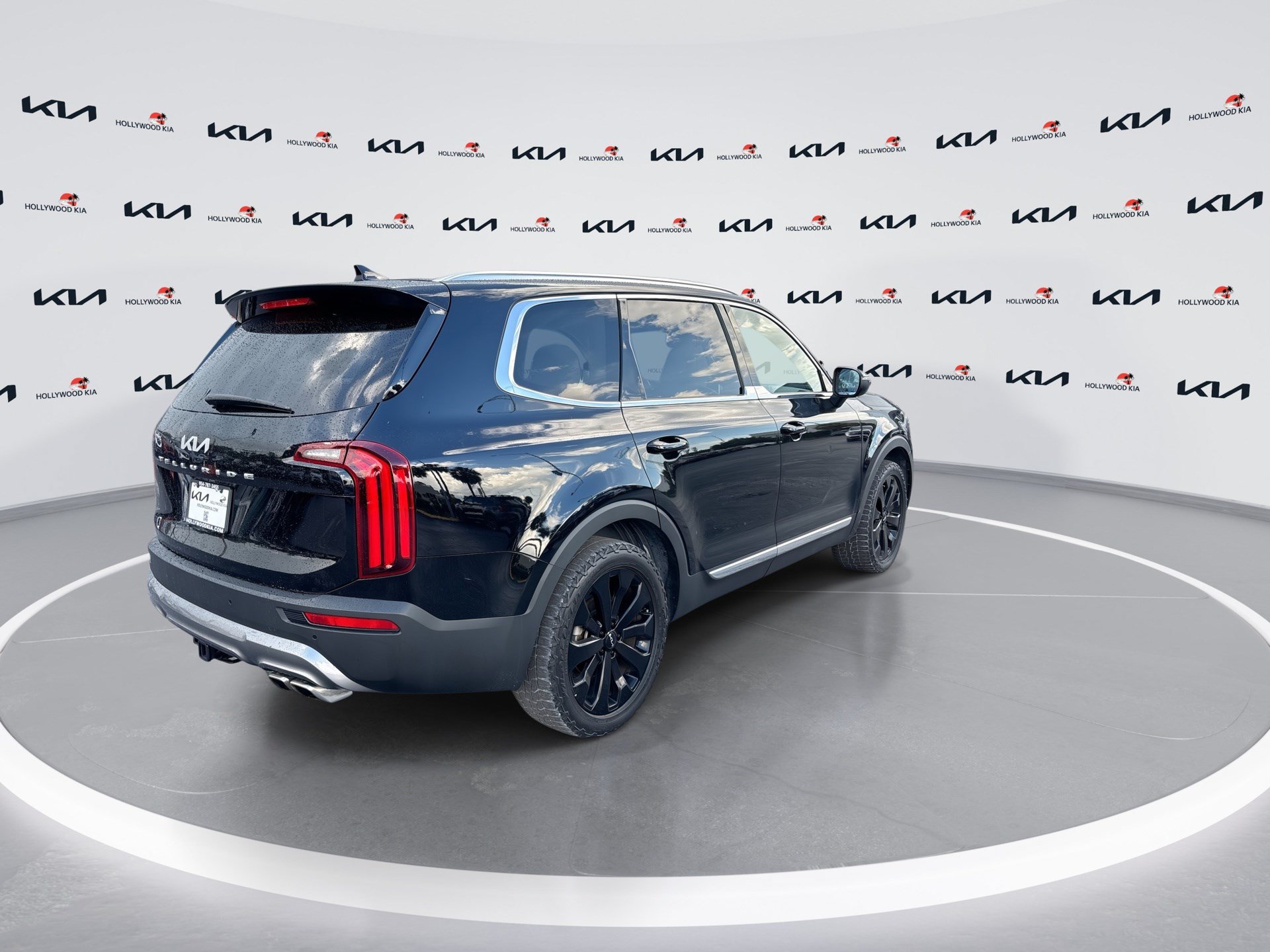Used 2022 Kia Telluride EX w/ EX Premium Package FWD image 8