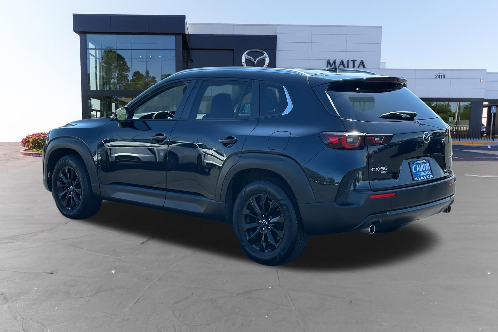 Used 2025 MAZDA CX-50 AWD 2.5 S w/ Premium Package image 7
