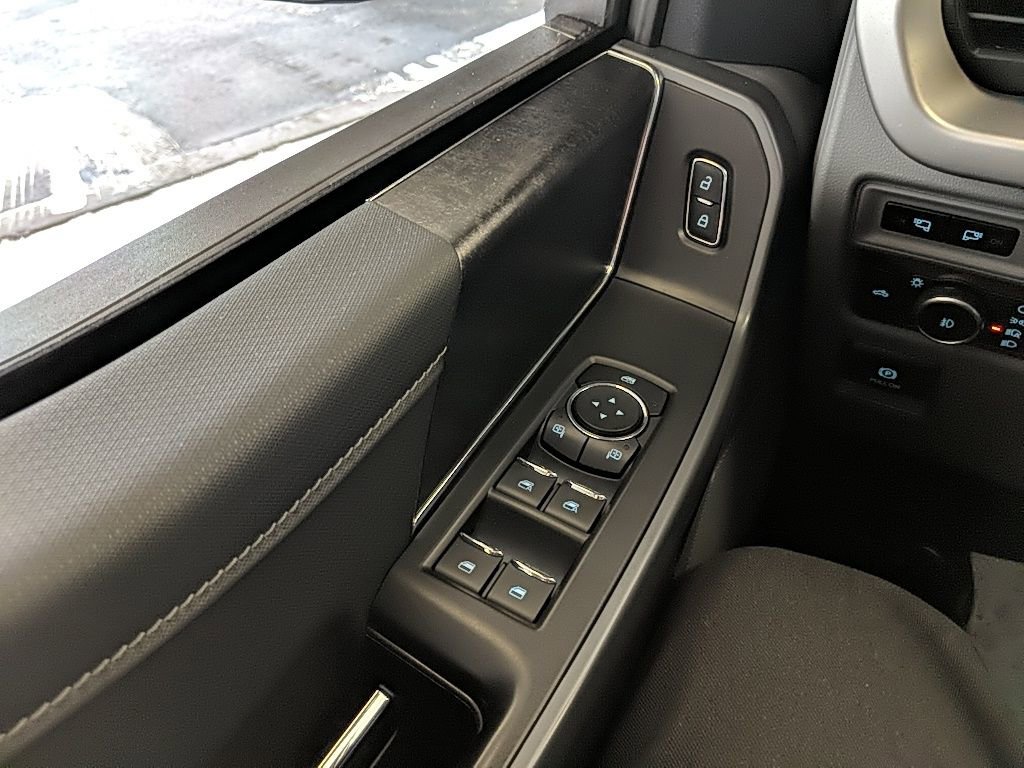 Certified 2022 Ford F150 XLT w/ Equipment Group 302A High image 25