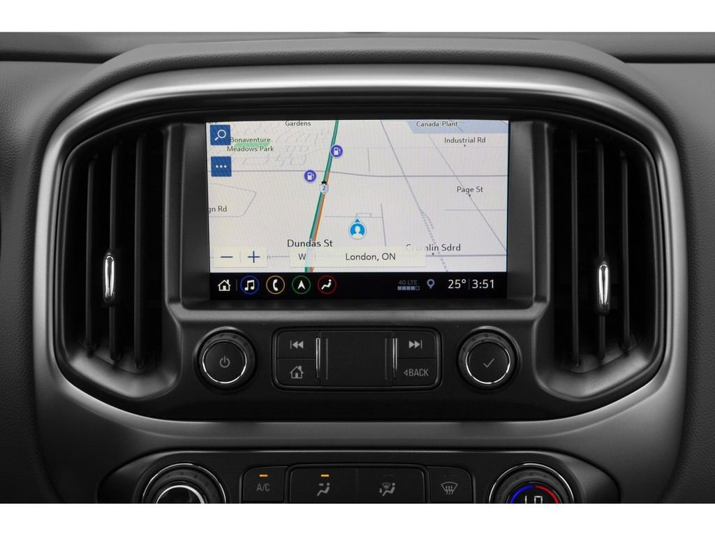 Used 2022 Chevrolet Colorado Z71 w/ Safety Package AWD/4WD image 11