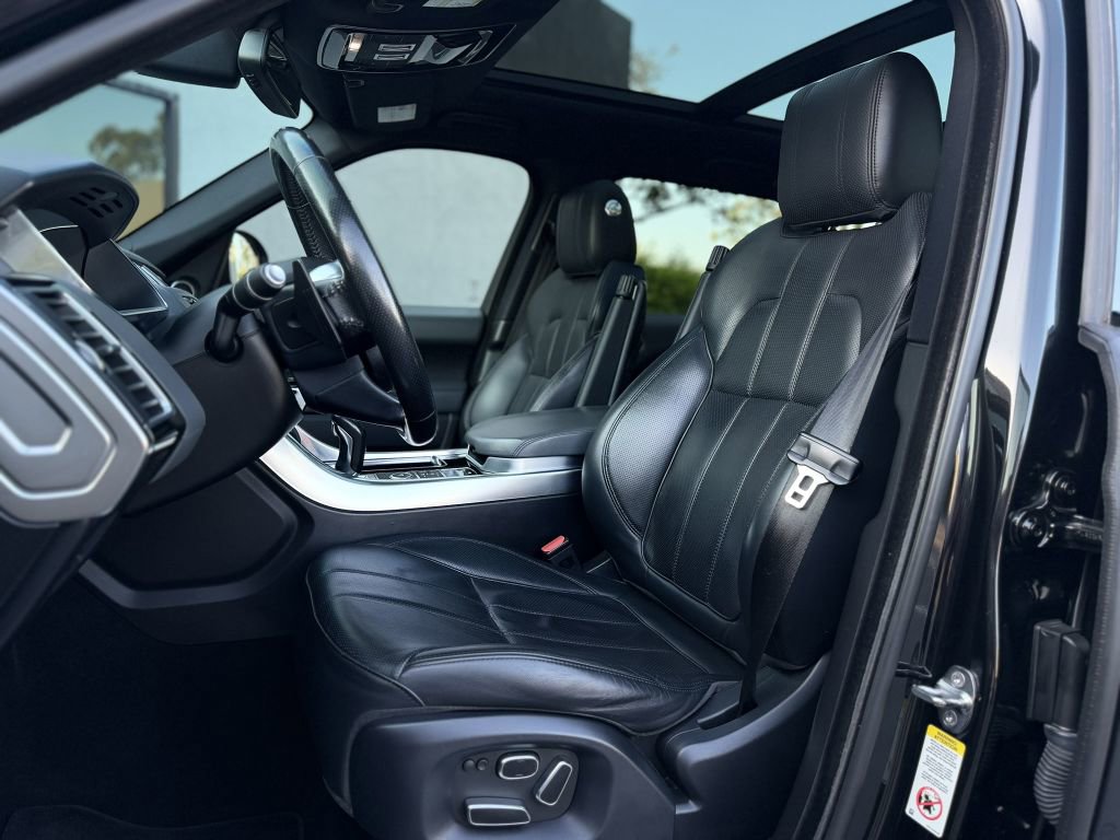 Used 2015 Land Rover Range Rover Sport Supercharged image 19