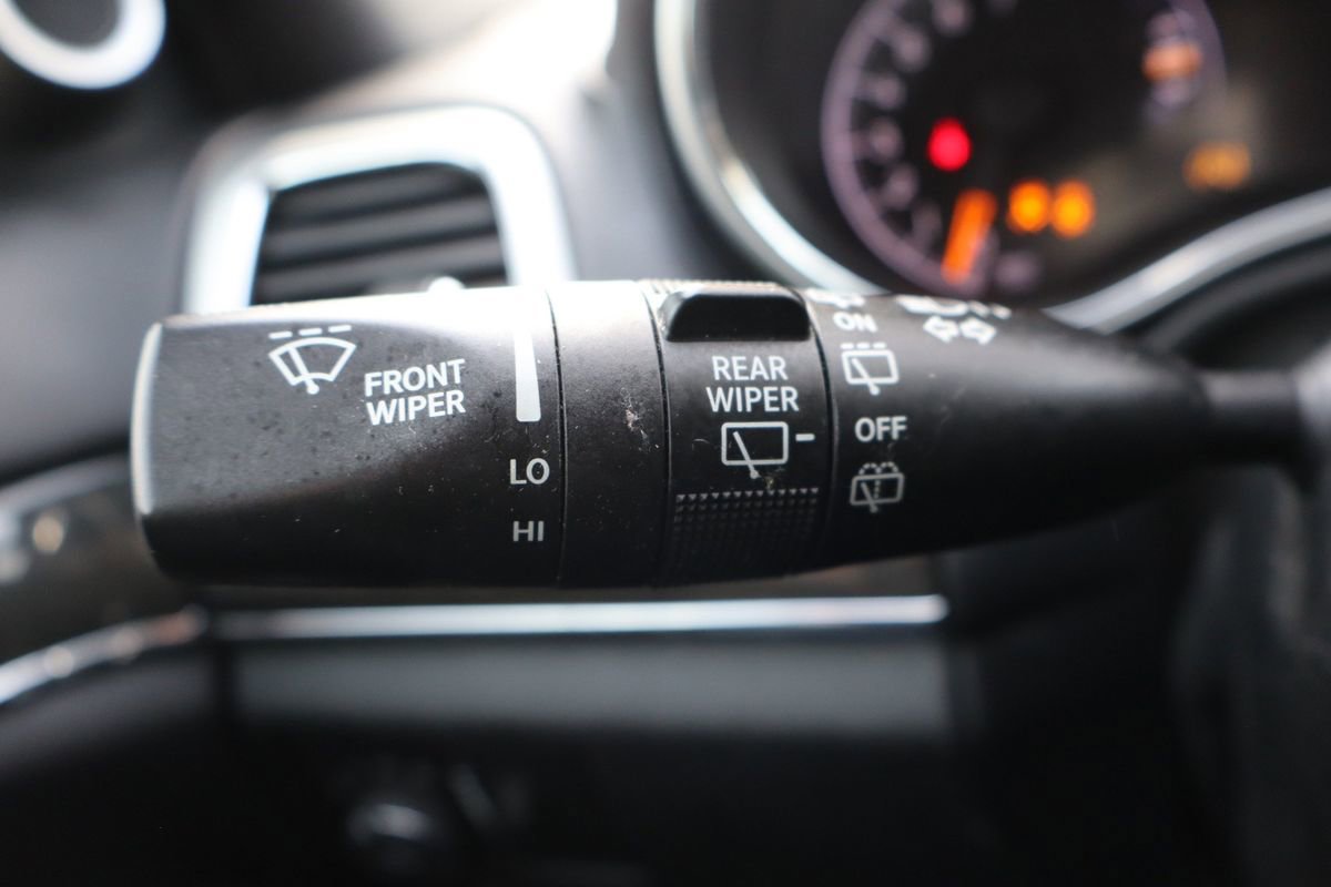 Used 2016 Jeep Grand Cherokee High Altitude image 32