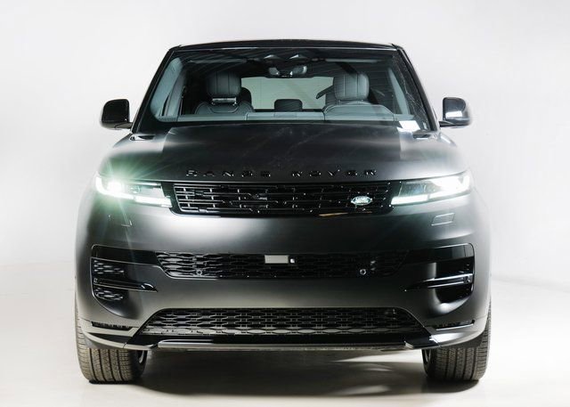 New 2026 Land Rover Range Rover Sport Dynamic SE image 8