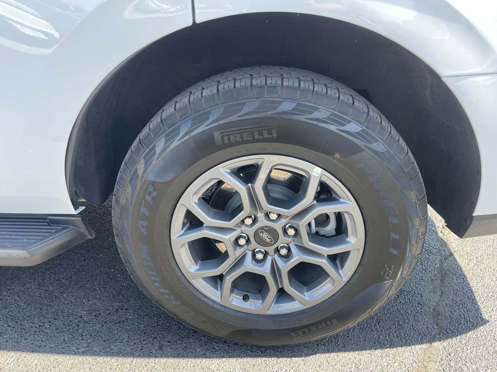 Used 2025 Ford Expedition Active image 8