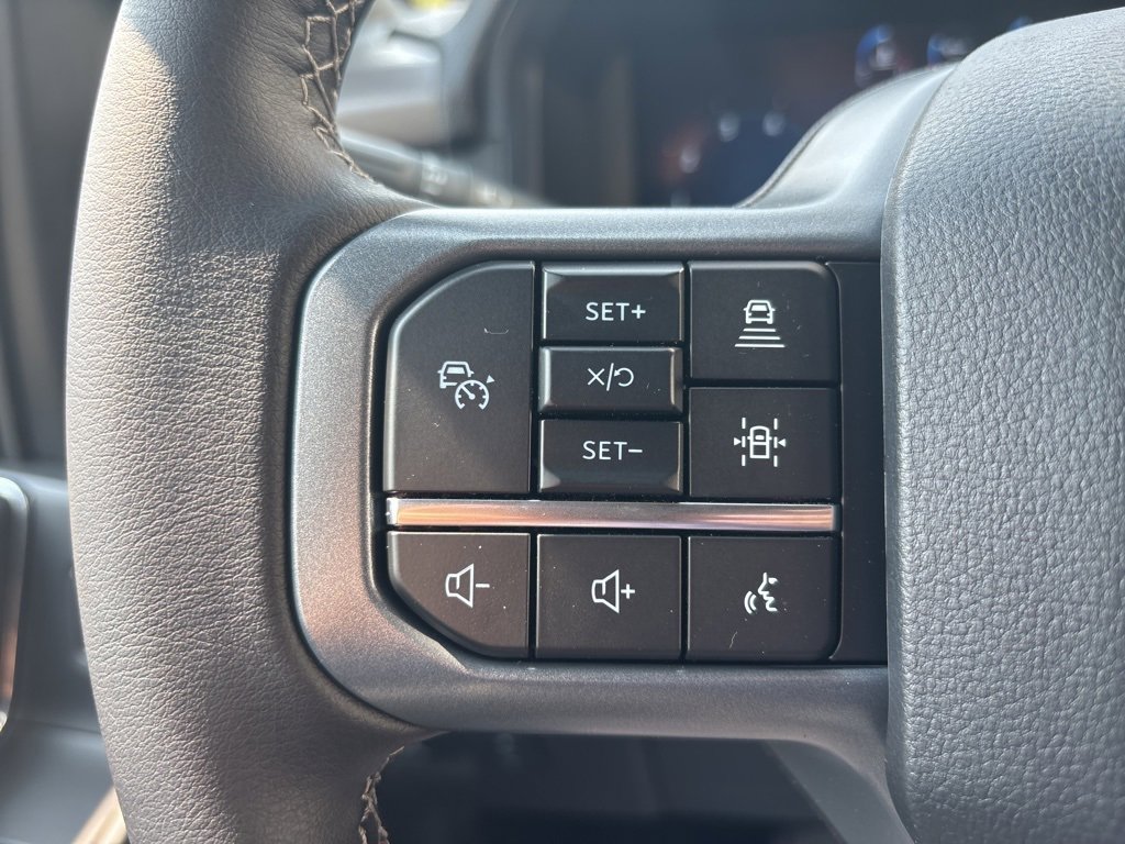 New 2025 Ford F150 XLT w/ Equipment Group 303A High image 13