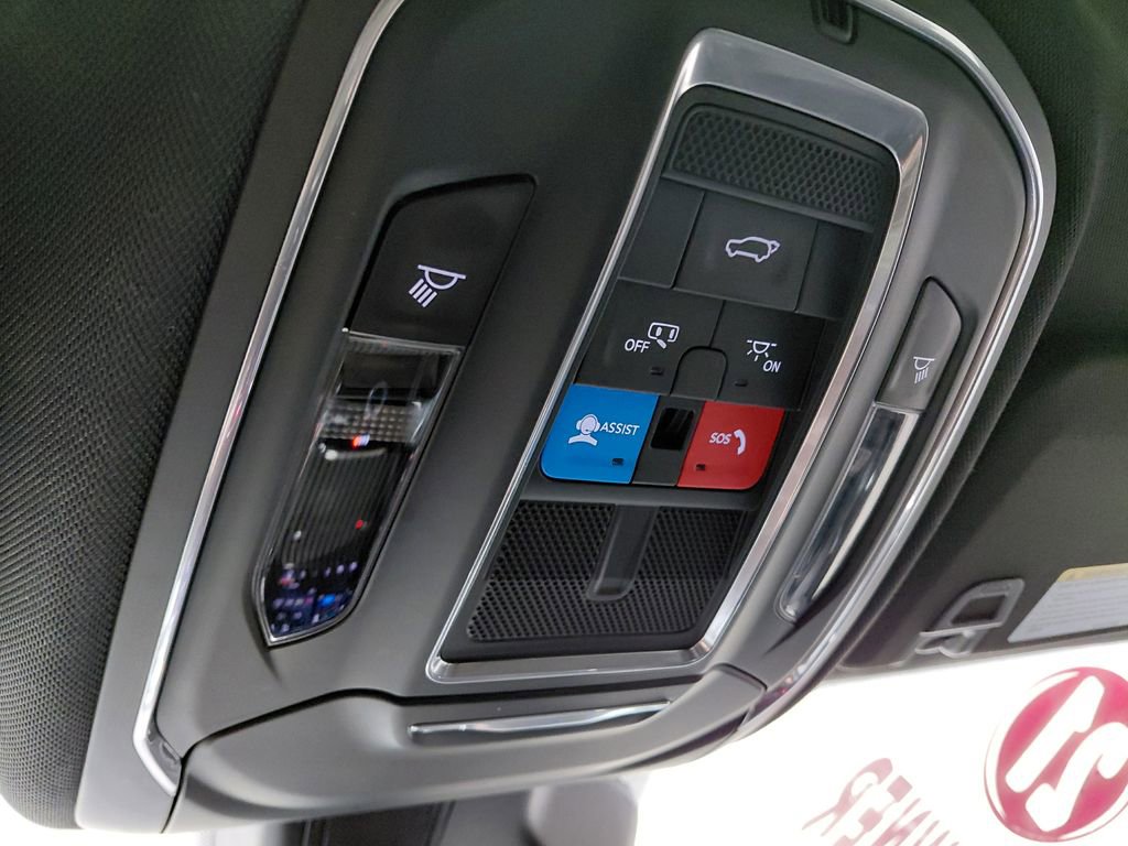 Certified 2021 Jeep Grand Cherokee L Laredo AWD/4WD image 37