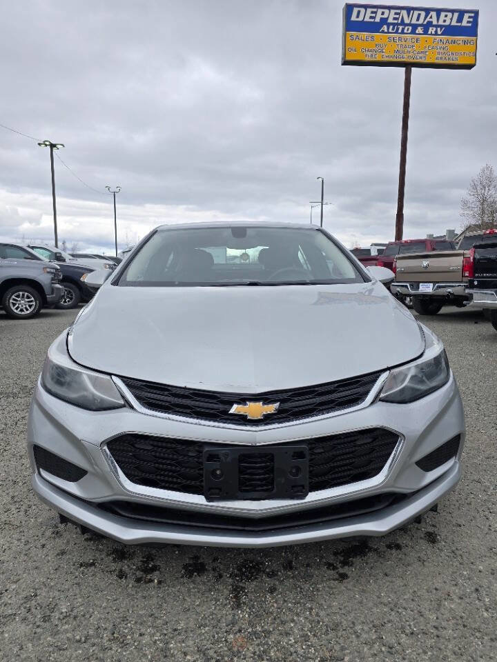 Used 2016 Chevrolet Cruze LT FWD image 3