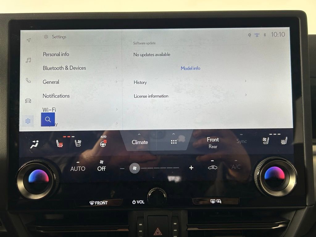 Used 2024 Lexus GX 550 w/ Accessory Package (2T) AWD/4WD image 23