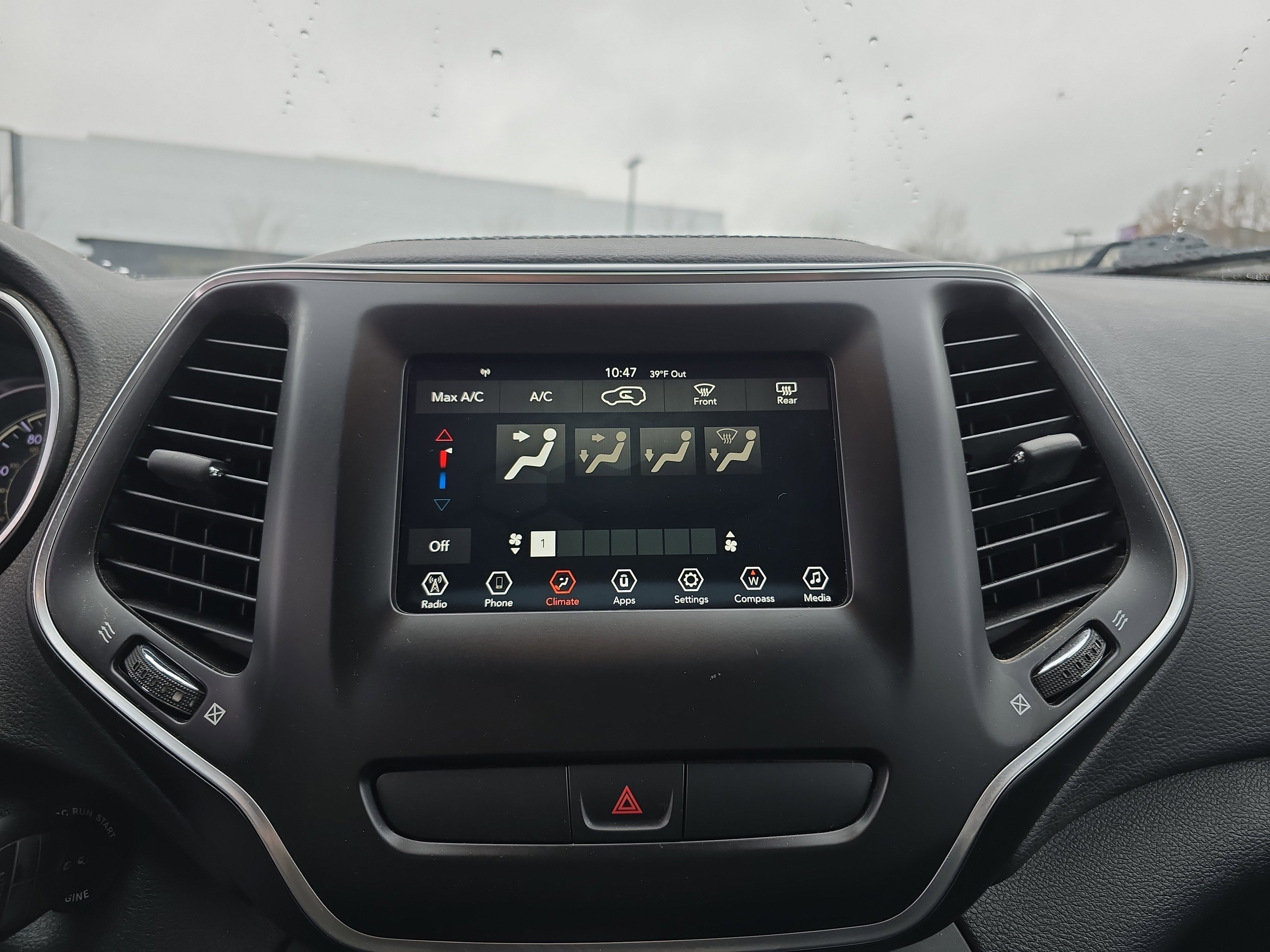 Used 2020 Jeep Cherokee Latitude image 27