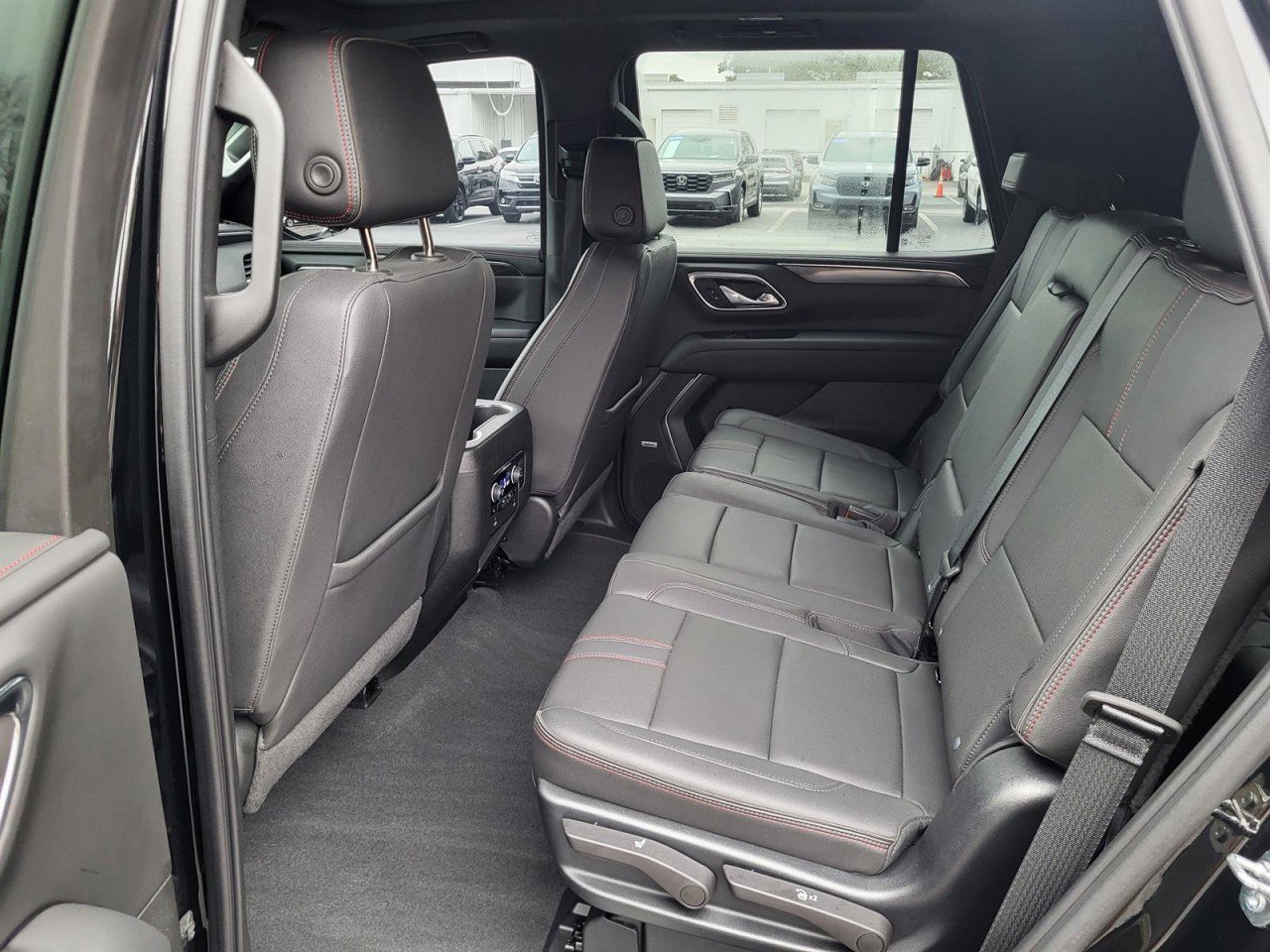 Used 2023 Chevrolet Tahoe RST w/ Luxury Package image 15