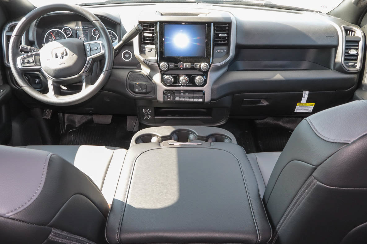 New 2027 RAM 3500 Tradesman AWD/4WD image 15