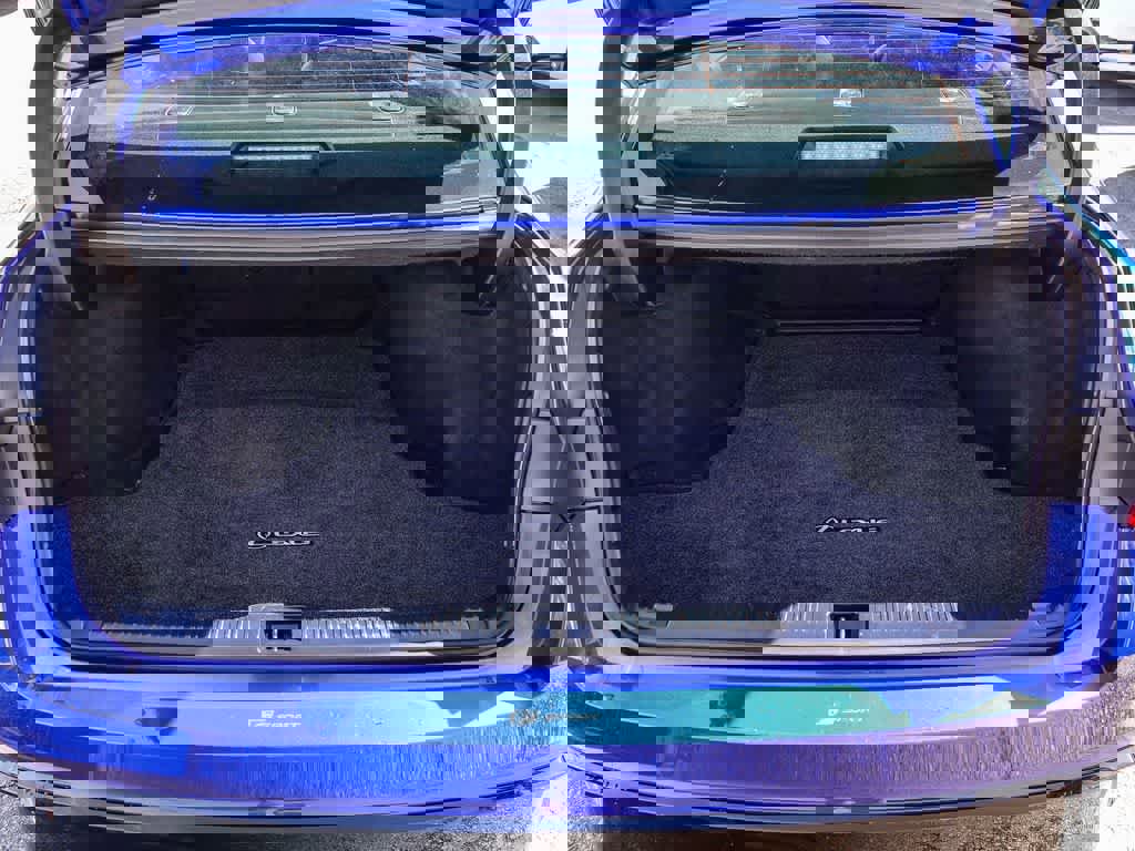 Used 2025 Lexus IS 300 F Sport image 26