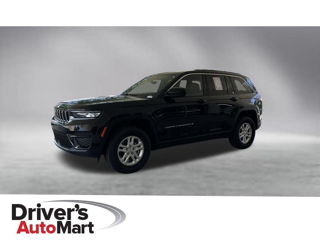 Used 2025 Jeep Grand Cherokee Laredo